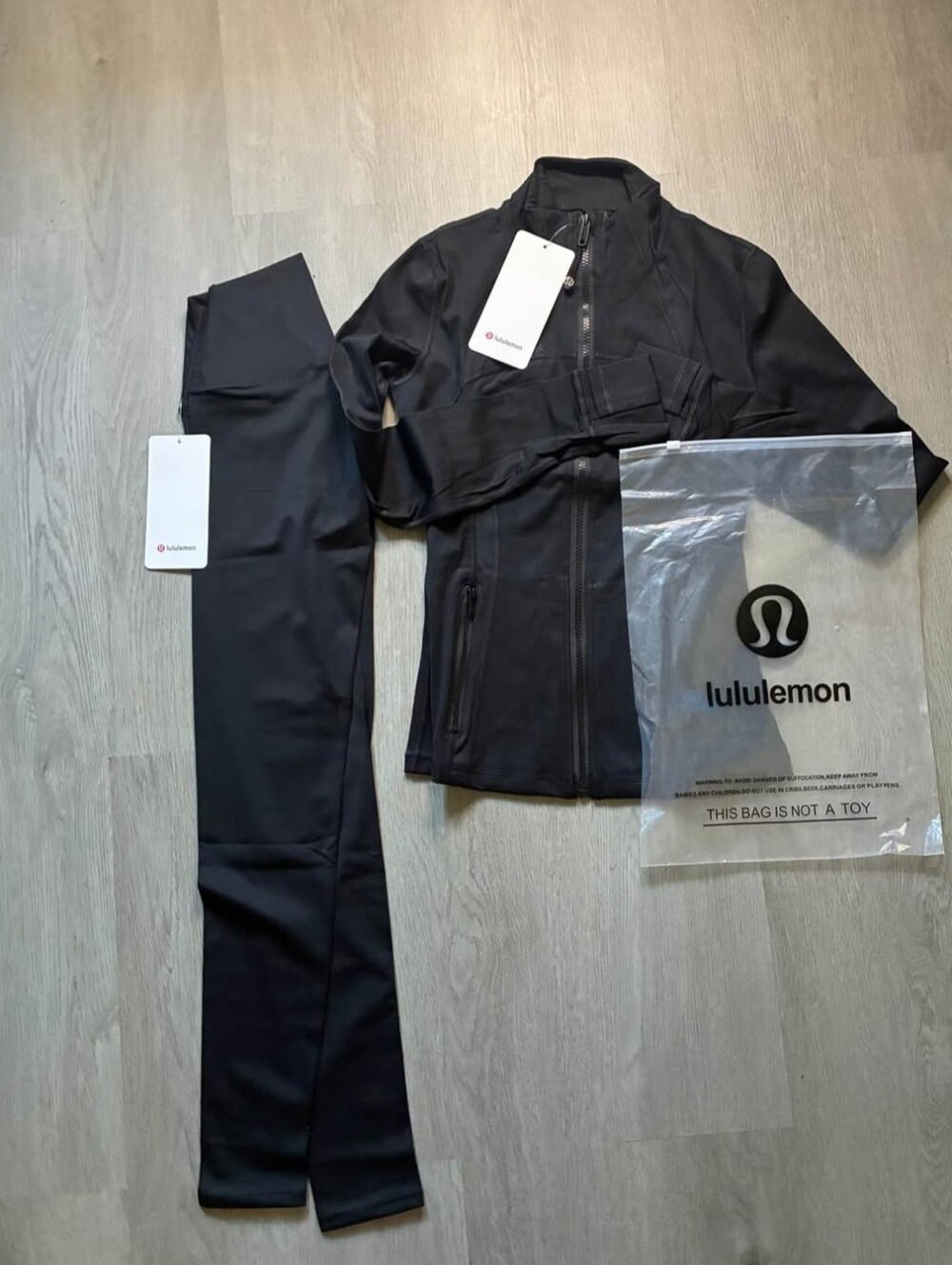 New: Lululemon Set, Define Cropped Jacket and Ebb To Train Leggings, Size 10